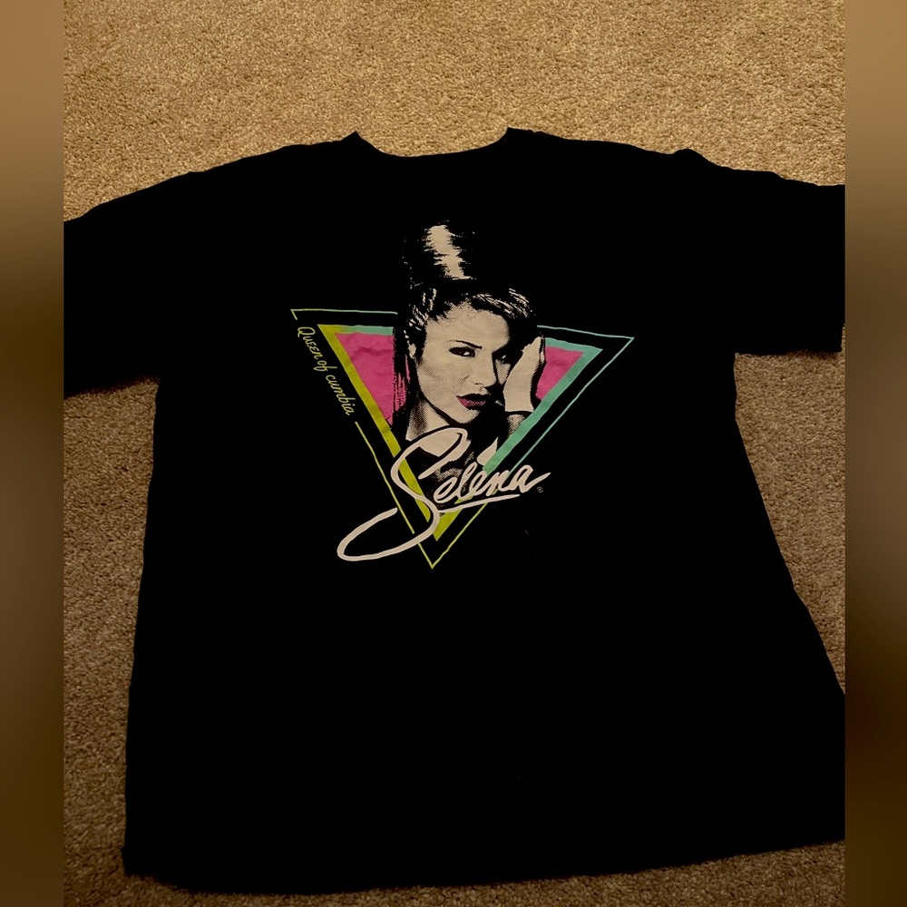 Selena Queen of cumbia T shirt